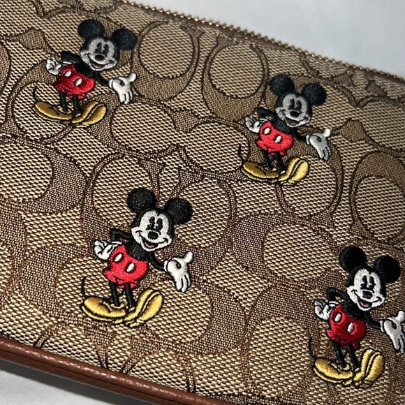 Disney x Coach Nolita - NWT - Hard to find Collab - Picture 3 of 8